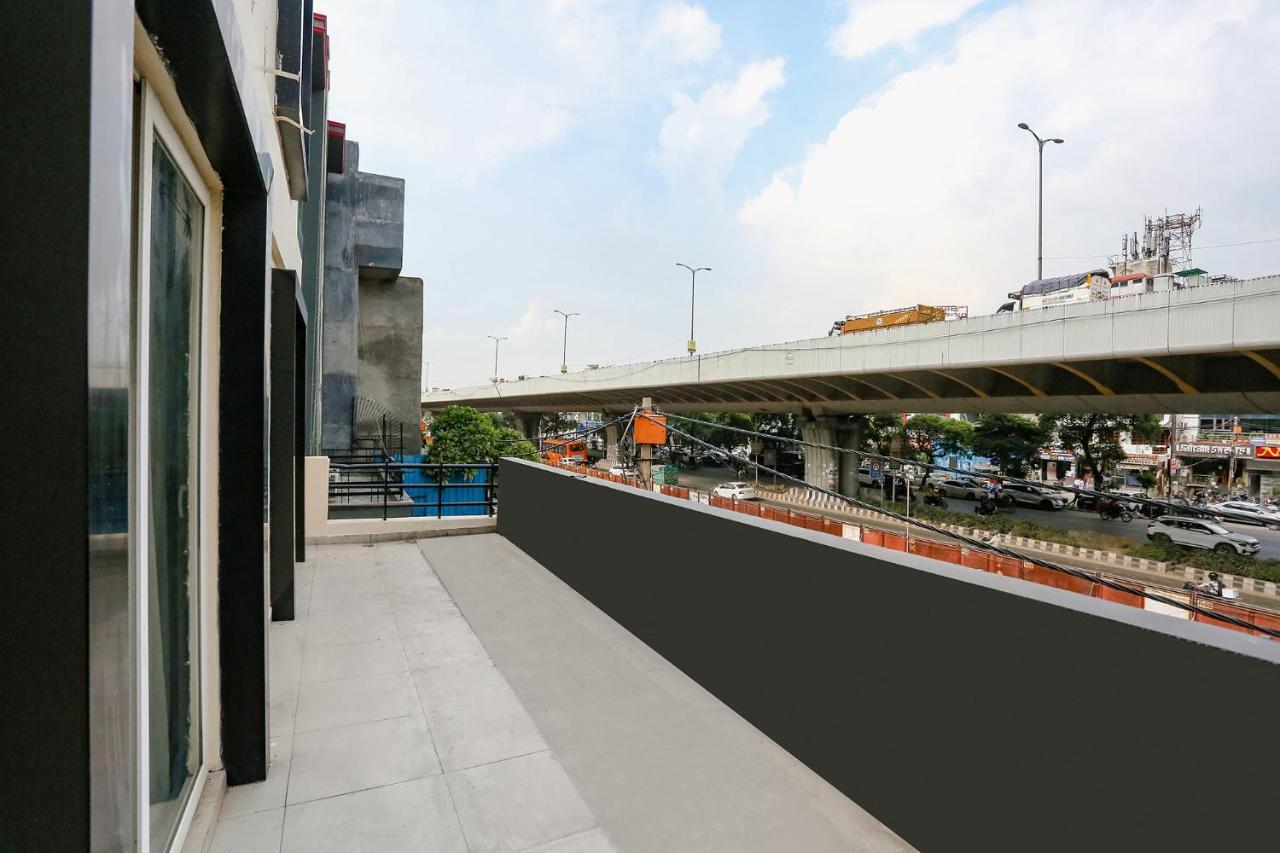 Fabexpress D2 Paschim Vihar Hotel Delhi  Exterior photo